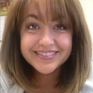 Meet your Posher, Leslie